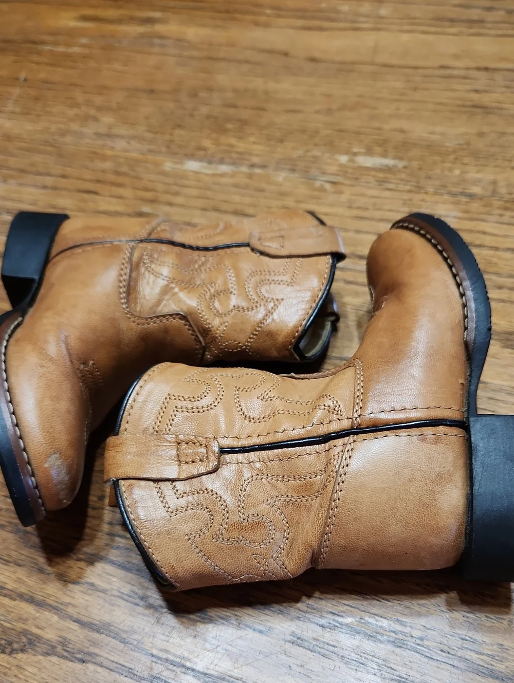 Cody James Cowboy Boots - Comfortable Pull-On Style Size 6